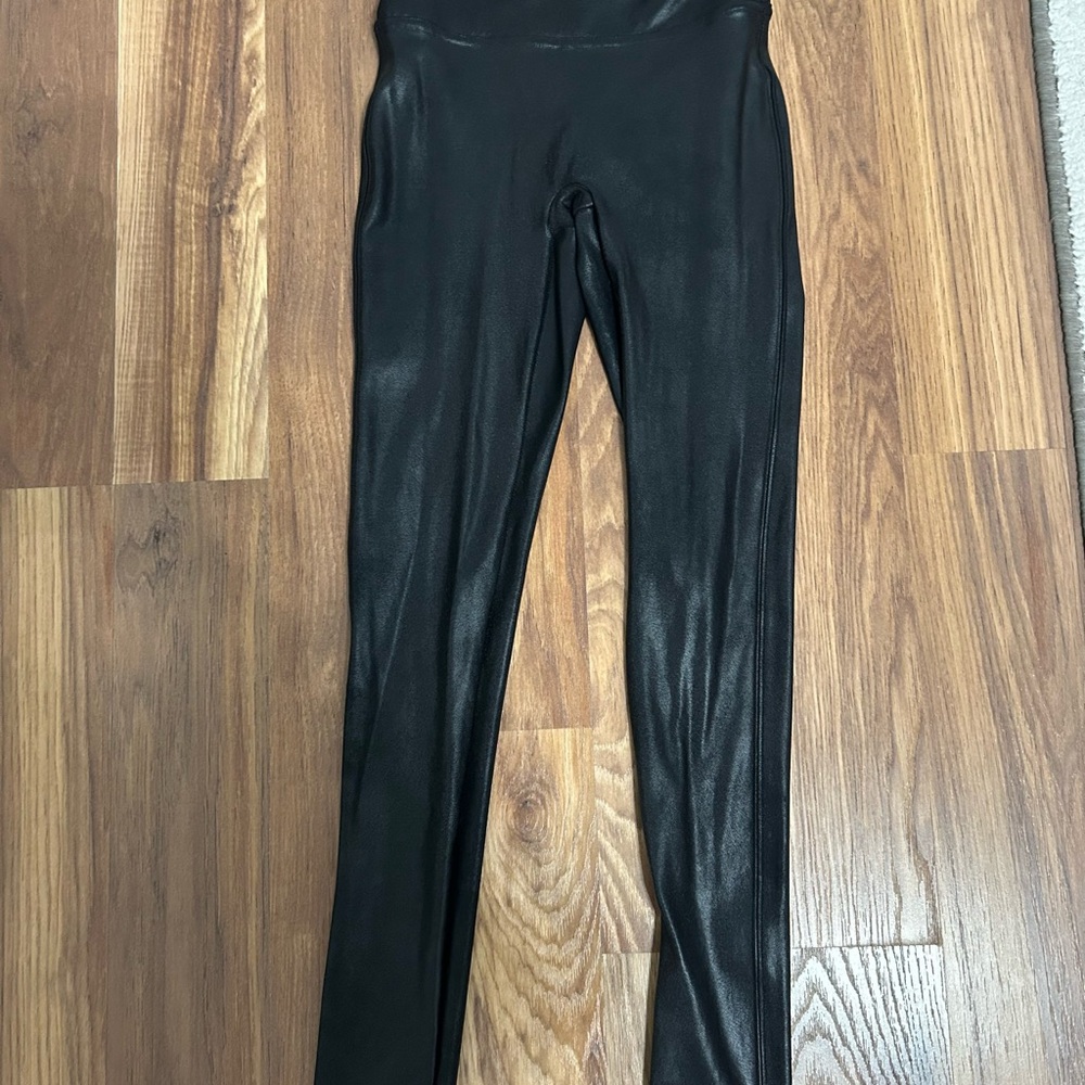Spanx Faux Leather Leggings- size XS Petite